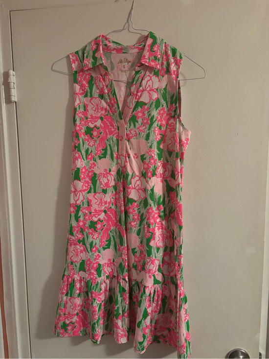 Lilly Pulitzer Dresses & Skirts - Lilly Pulitzer Pink & Green Floral Sleeveless Riegan Dress